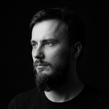 Maciej Wrona — zdjęcie profilowe